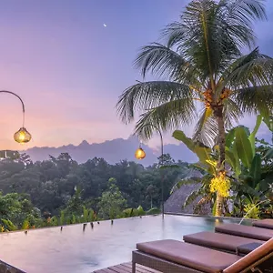 Mahadana Hotel
